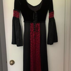 Black and red hot topic dress. Size small.